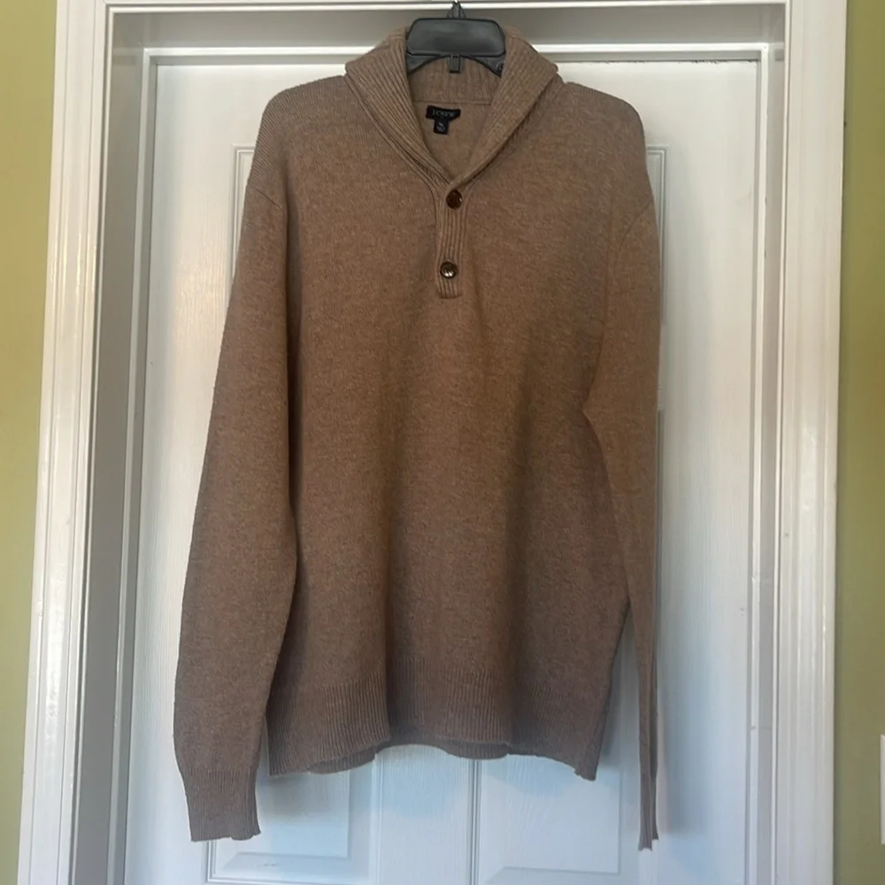 J Crew - men’s tan lambswool blend sweater with shawl collar - size XL